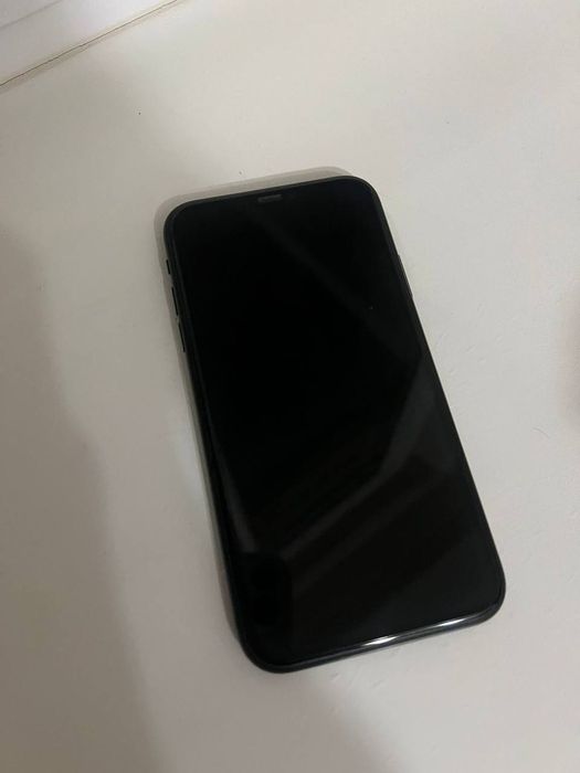 Обменяю iPhone xr