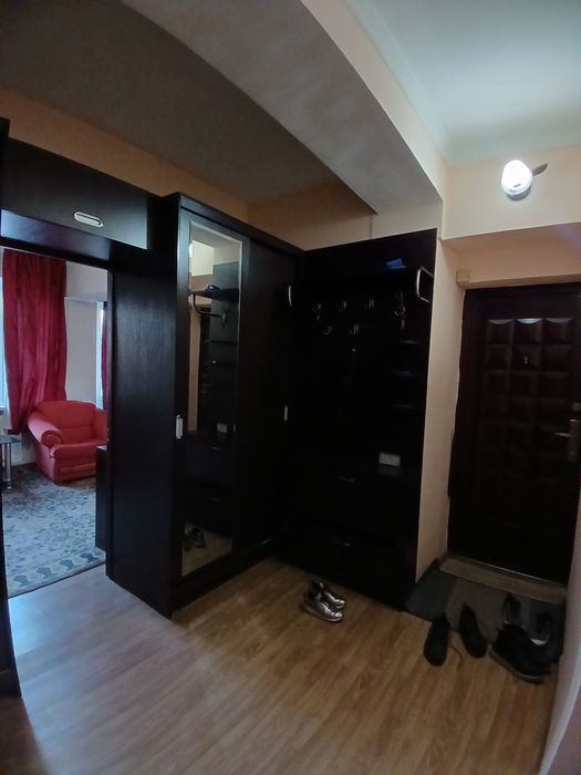 Продаю 4х комнатную квартиру, центр, Алайский рынок ! Ипотека есть.!