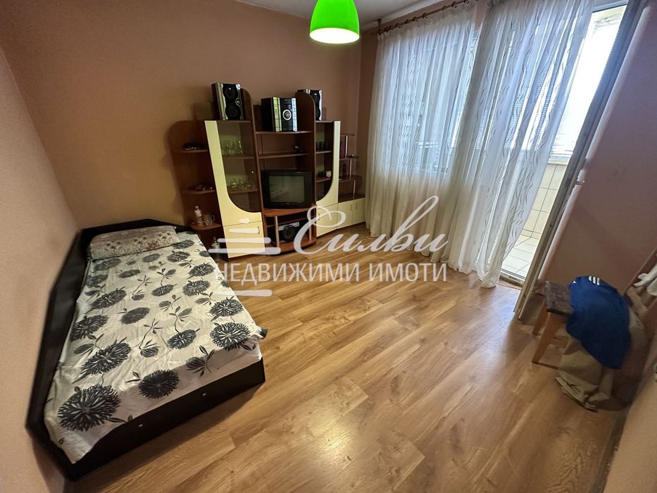 Продава се Тристаен апартамент в Шумен, Болницата - 87 кв.м за 1466 €/кв.м - Снимка #3