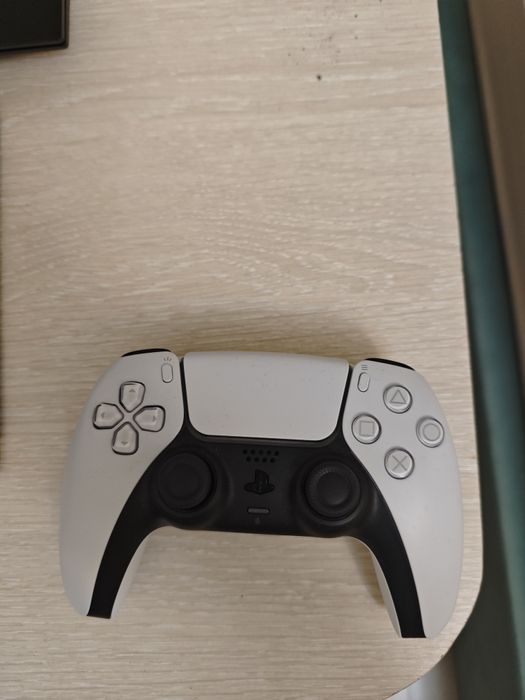 продам пс5 1т память