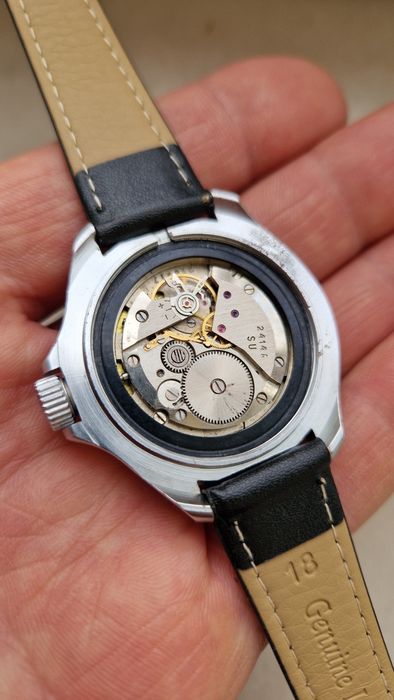 Vostok komandirskie mecanic