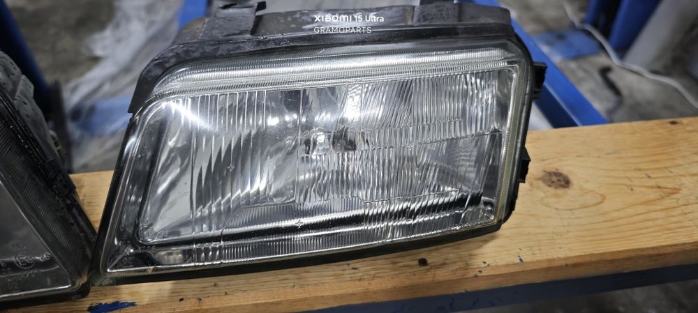 Фарове VW / Audi / Seat / Škoda – Passat, Golf, A4, Octavia, Superb