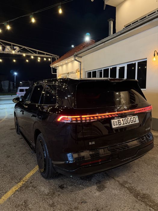 Dongfen 008 ultra 5местный