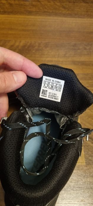 Adidas Terrex Goretex 36