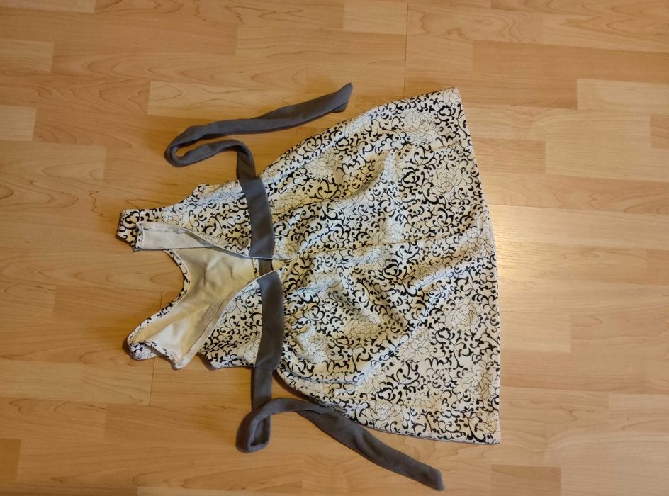 Есенно-зимна рокля за момиче 7-8г.