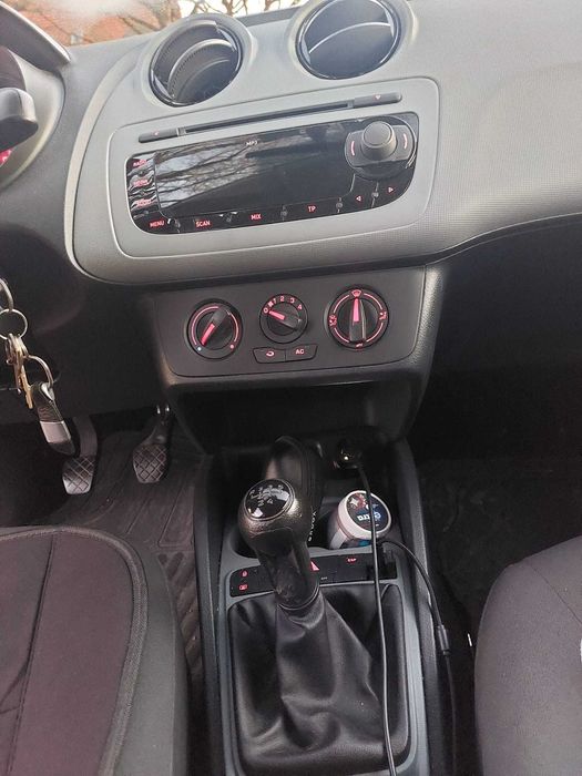 SEAT Ibiza 2012 — imagine 3