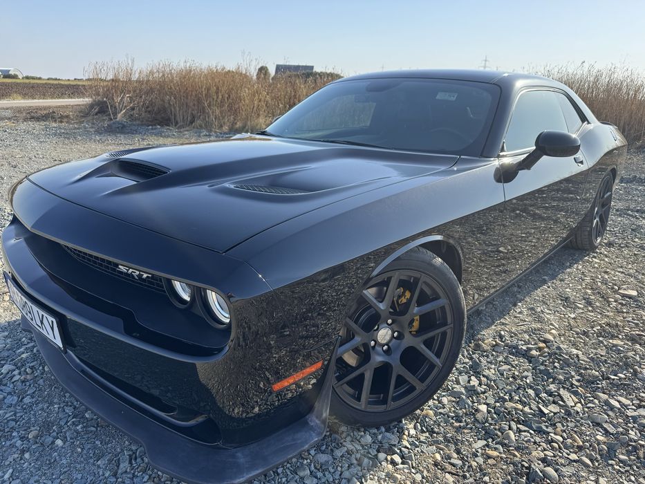 Dodge Challenger 5.7 Hemi manual facelift