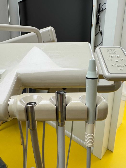 Стоматологичен юнит A-dec