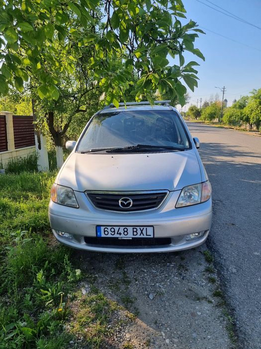 Vând Mazda mpv 7 locuri