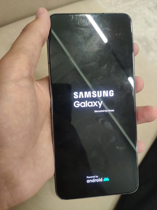 Samsung S21 продам