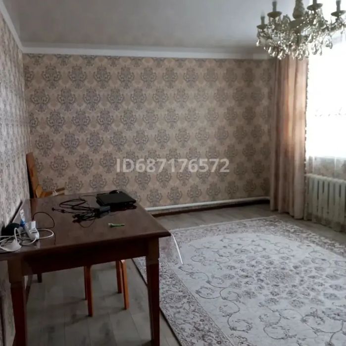 Продам дом. 10 соток.