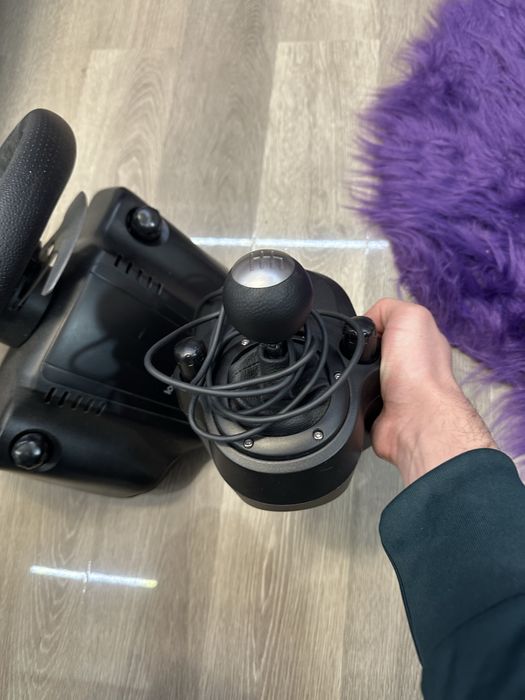Volan logitech G29 + schimbator + pedale !