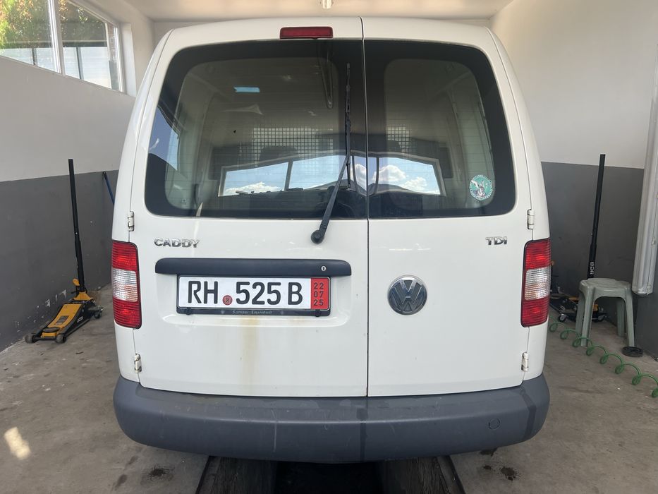 VW CADDY 1.9TDi BLS На части