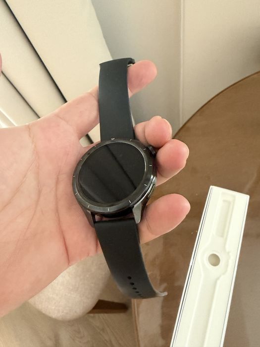 Продам часы Xiaomi watch s4