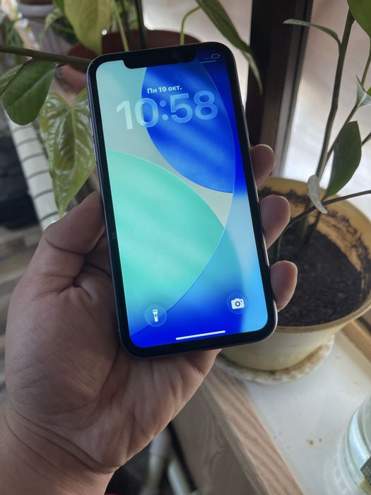 В продаже Айфон 11/128Gb