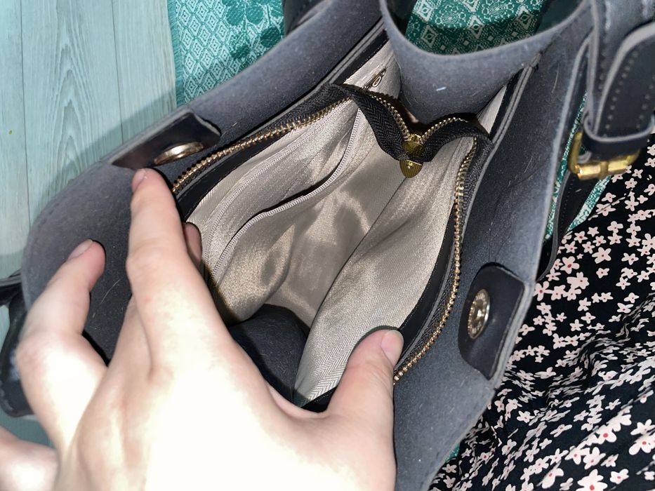 Сумка черная стильная