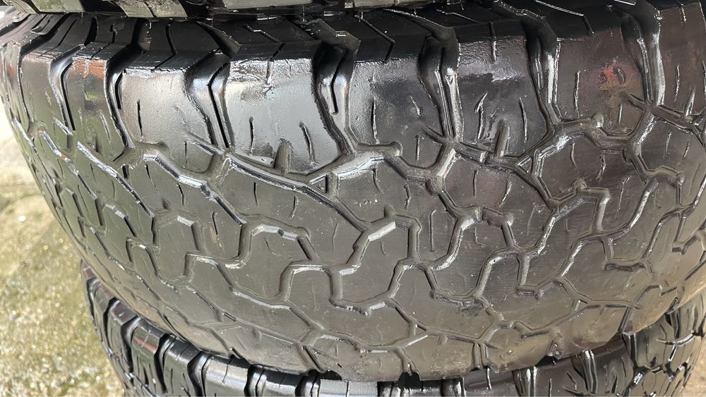 Anvelope BF Goodrich 285/70/R17