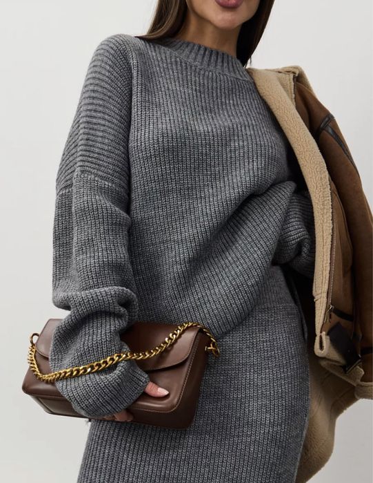 Новый Костюм юбочный