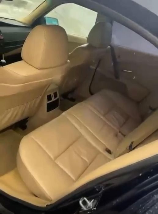 Vând e60 525d in perfectă stare