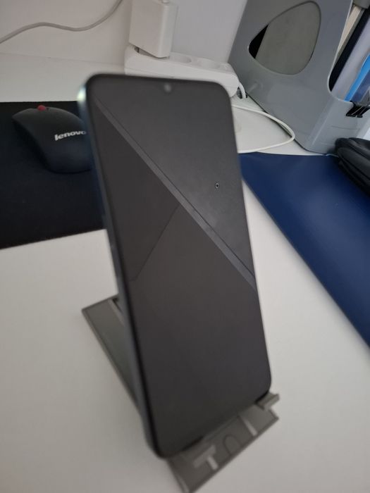 Продам realme c35