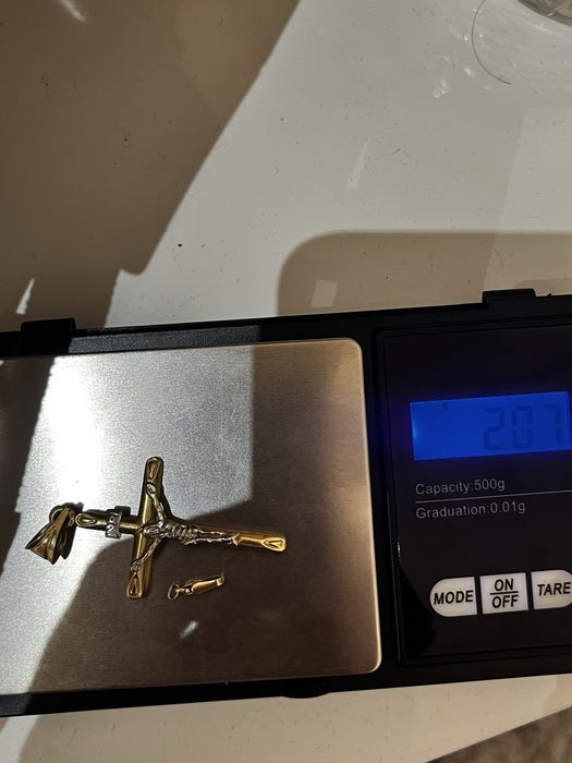 Cruciulita si închizatoare aur de 14 k