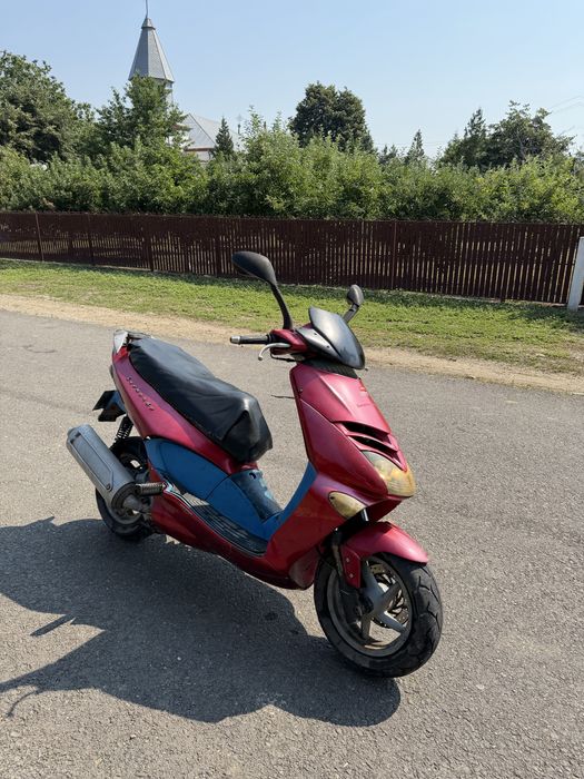 vand aprilia leonardo 300 cc