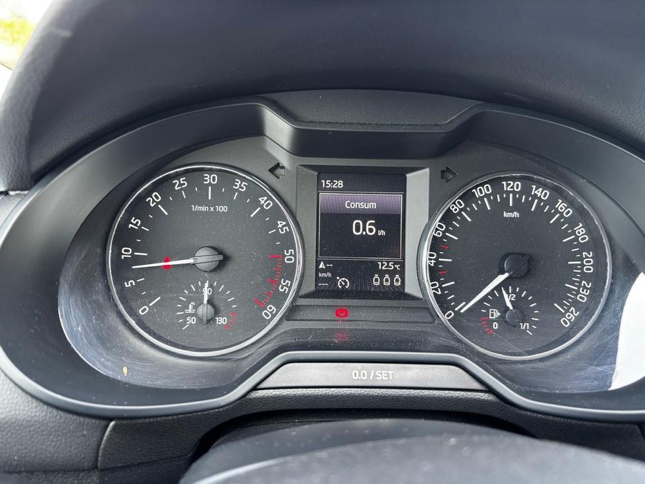 SKODA Octavia 2016 — imagine 3