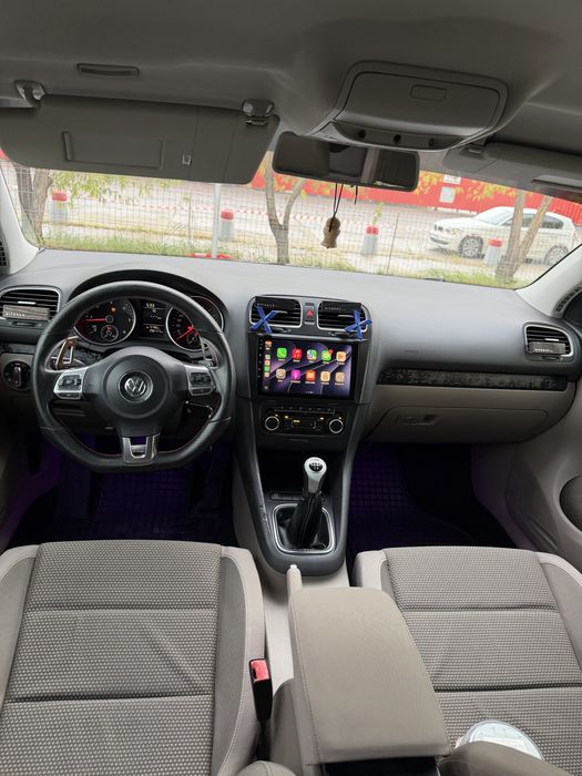 VOLKSWAGEN Golf 2010 — imagine 4