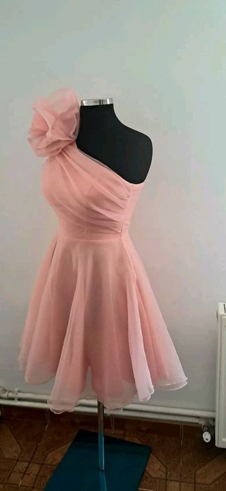 Rochie roz eleganta