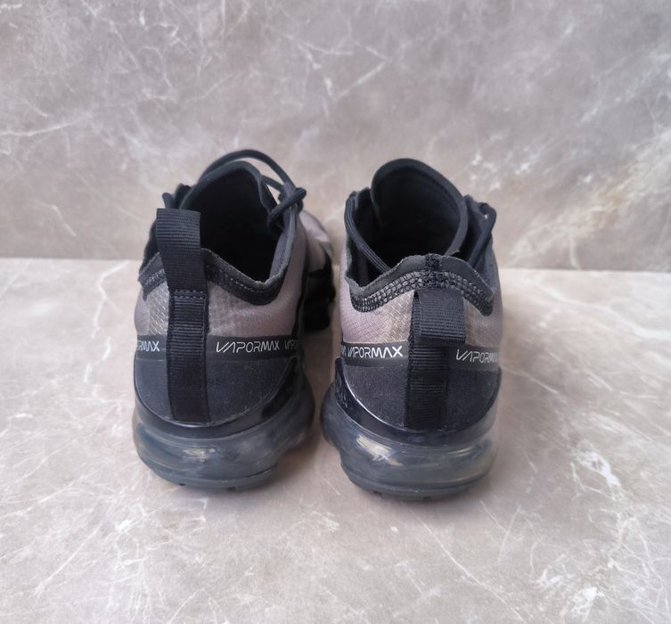 Nike Air Vapormax номер 38