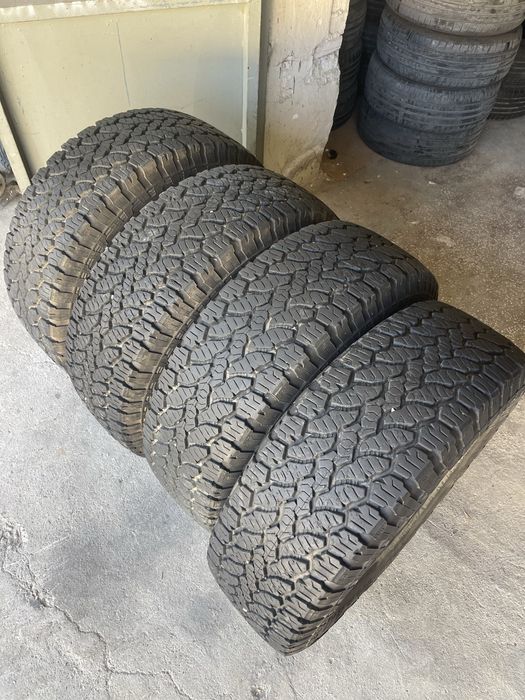 285/70/17 General Grabber AT гуми за джип
