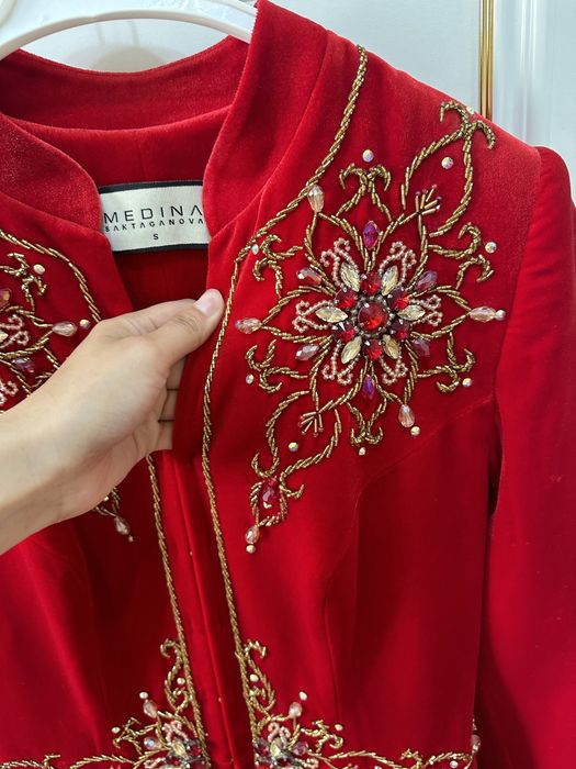 Бешпент жане кажекей