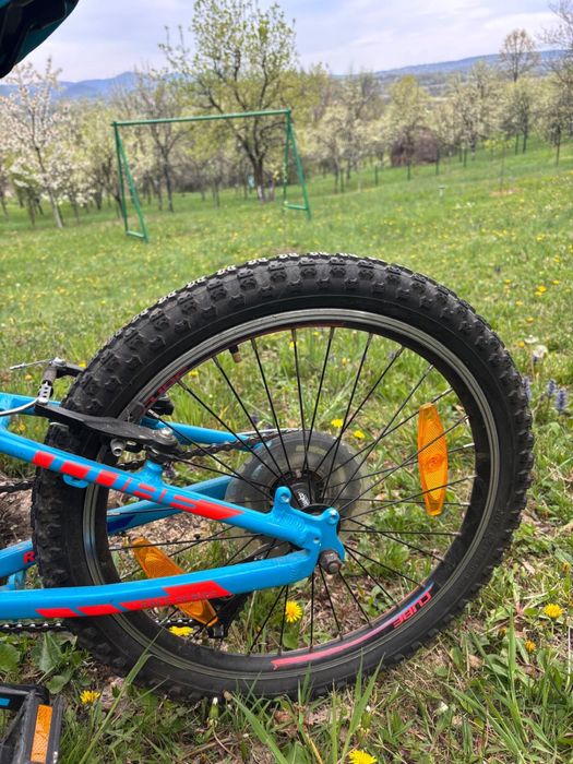 Vand bicicleta copii cube 20”