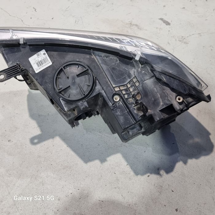 Far dreapta BMW X5 X6 F15 F16 Led impecabil de europa  7410684AI01