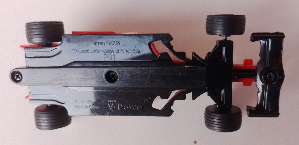 Ferrari F2008, мащаб 1/38
