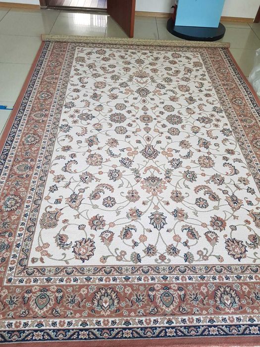 Продается ковер. Размер 2х3 метра