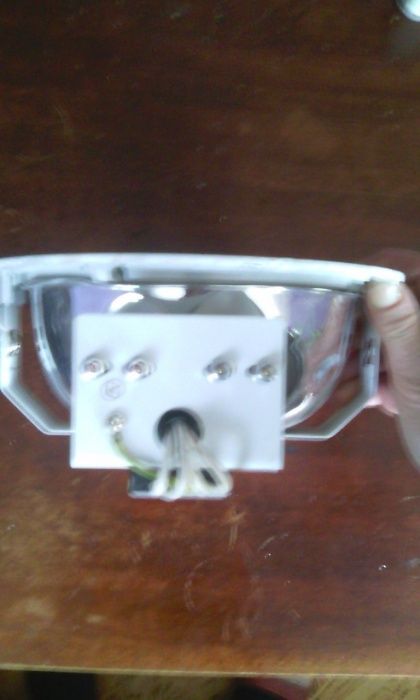 Продам светильники- глазки б/ у.
