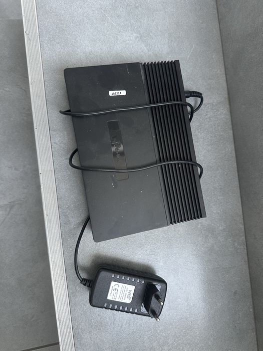 switch Gigabit Zyxel GS1100-24E