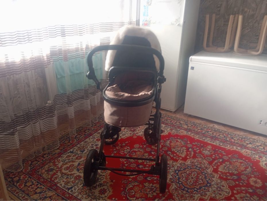 Продам коляску