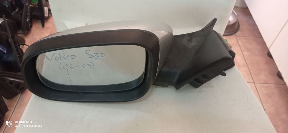 Вольво S80/V70. XC70. Зеркала оригинал.