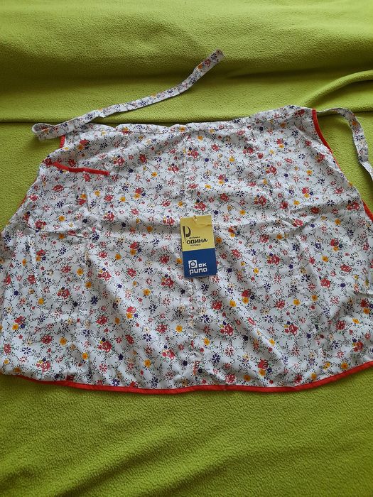 Дамски престилки д етикет