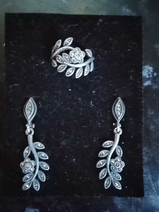 Продам цепочку серебро 925