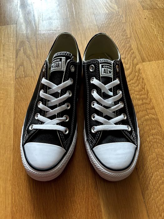 Нови кожени обувки Converse All Star
