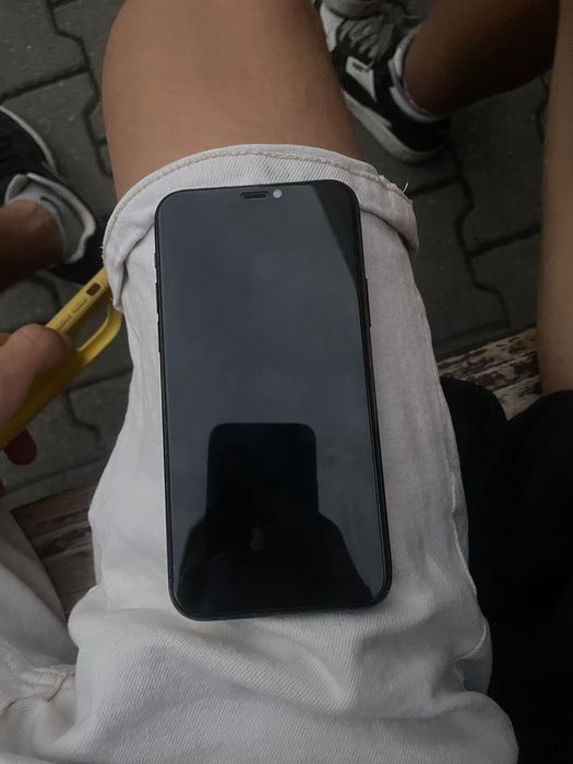 Vand iphone 11 pro perfect functional