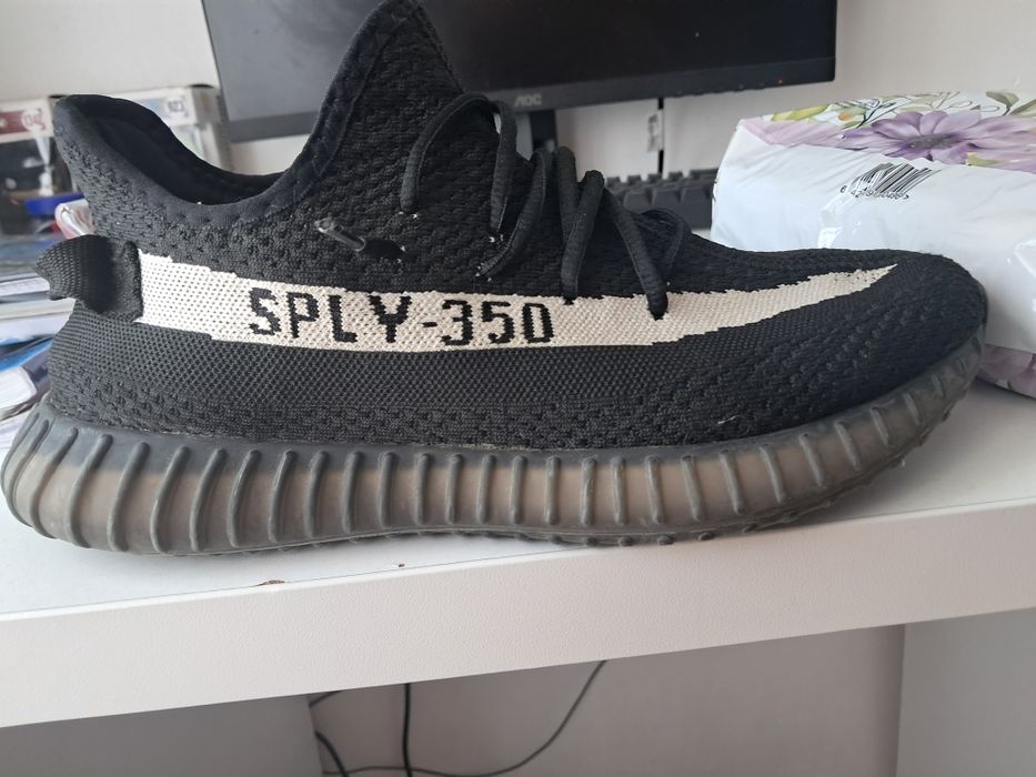 Yeezy 350,eric emanuel ,tricouri essentials,marcelo burlon