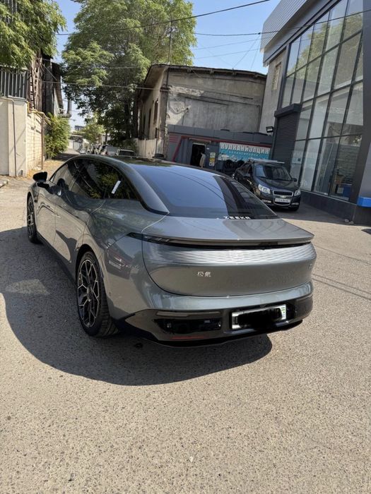 Zeekr 007 2024 — 3