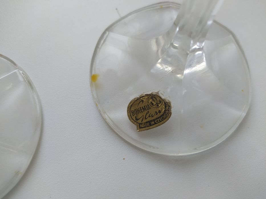 Фужеры и рюмки продам.