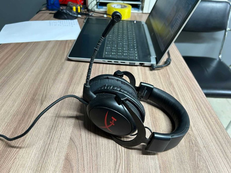 Игровые наушники  HyperX Cloud Core 7.1