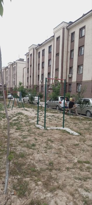 UY SOTILADI  Dom yangi qurilgan odamlar yashidi