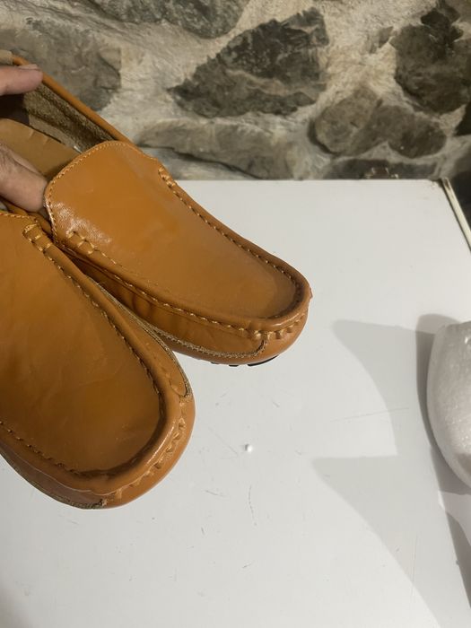 Дамски кожени обувки